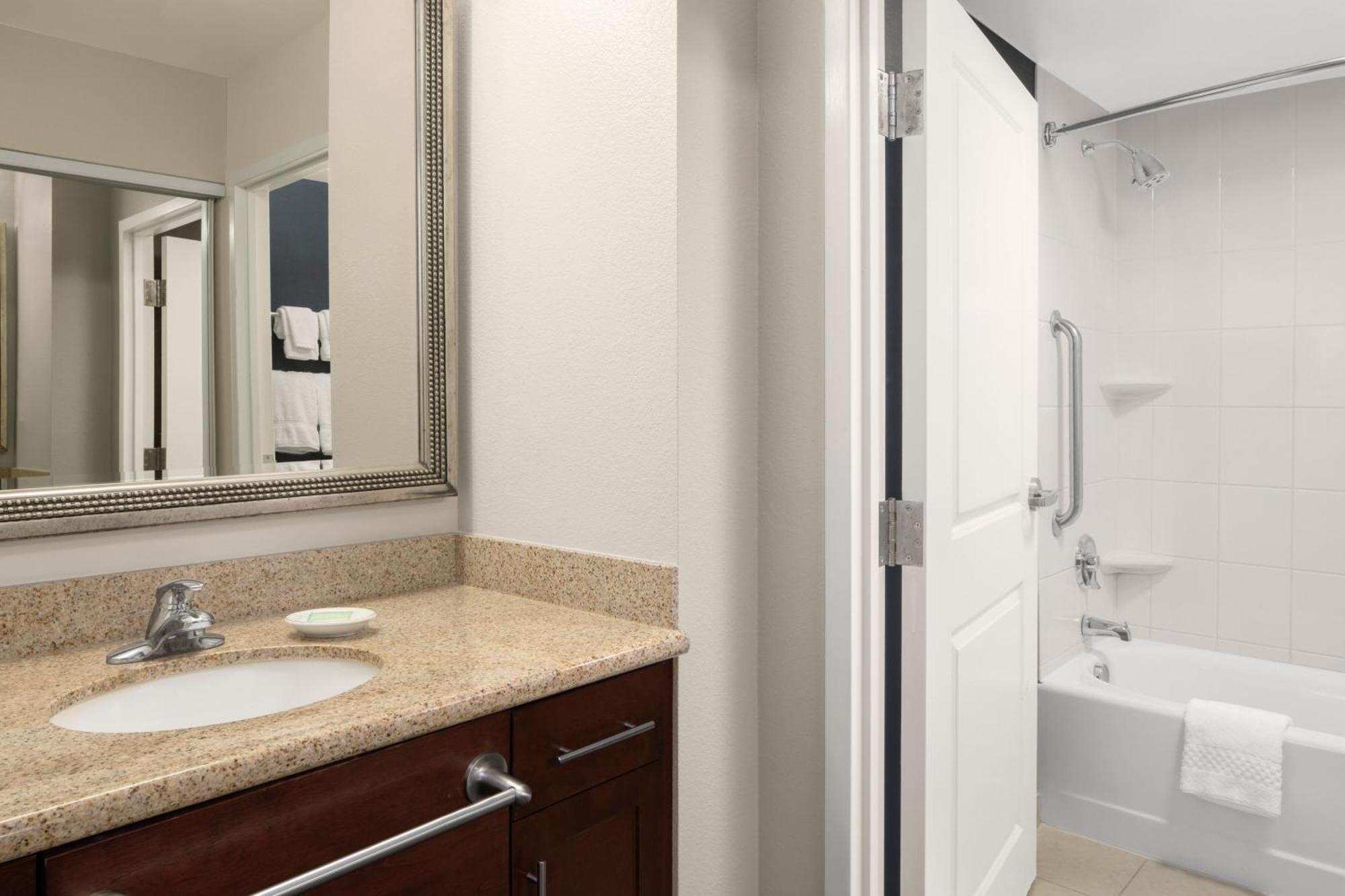 Residence Inn Newport News Airport Eksteriør bilde